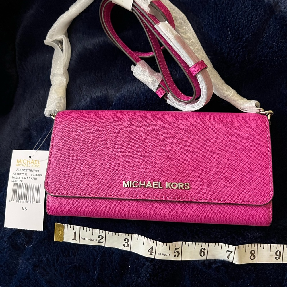 New Michaels KORS WOC wallet on a chain pink purse jet travel